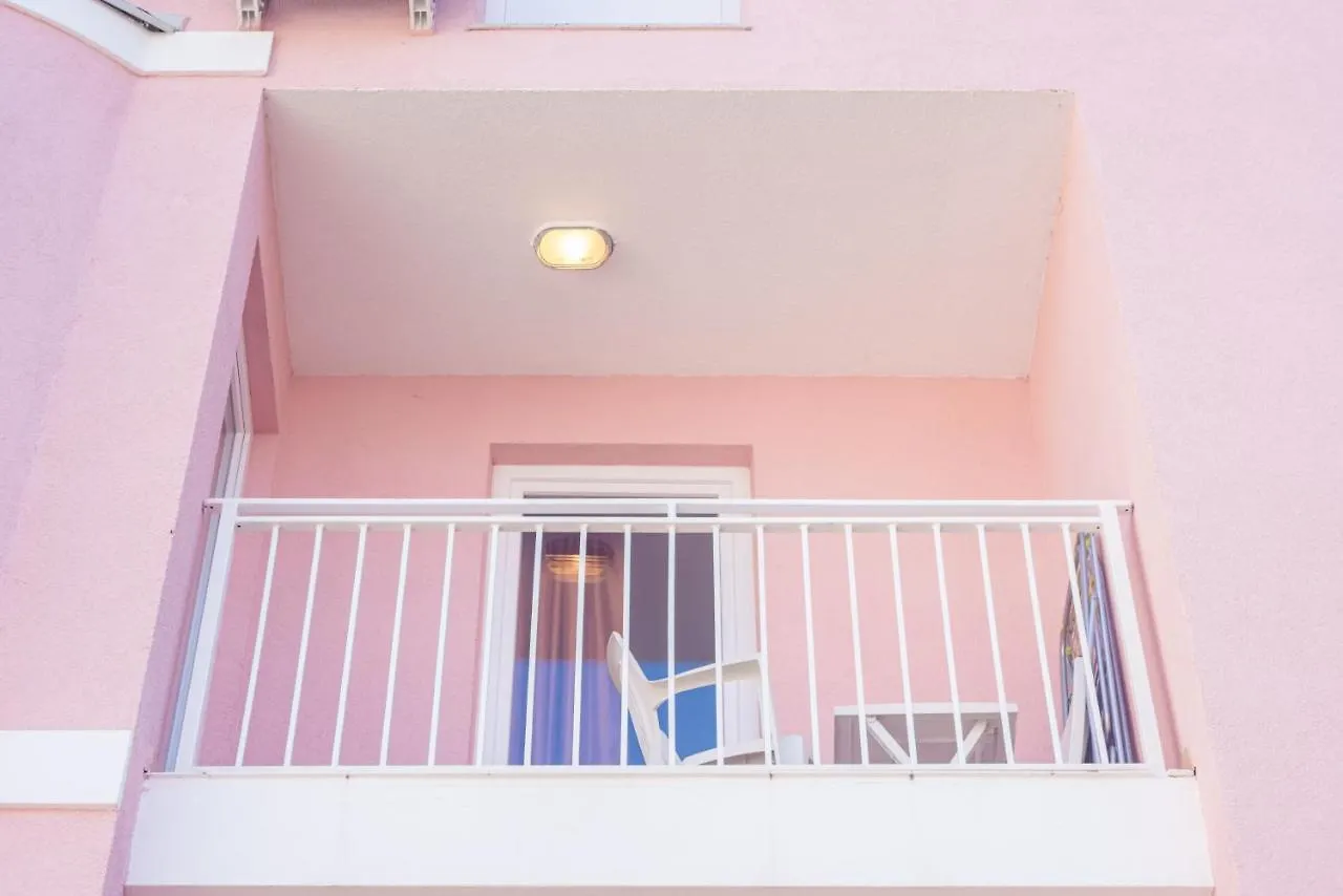 Apartment Lovorka 5 Baska  Croatia